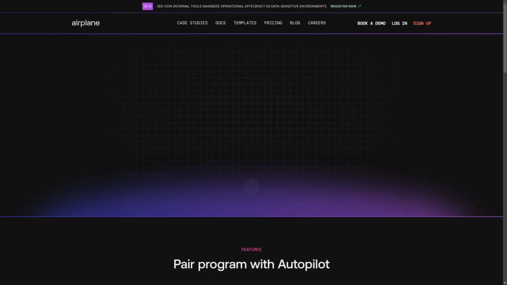 Capture d'écran de la page du site de Airplane Autopilot
